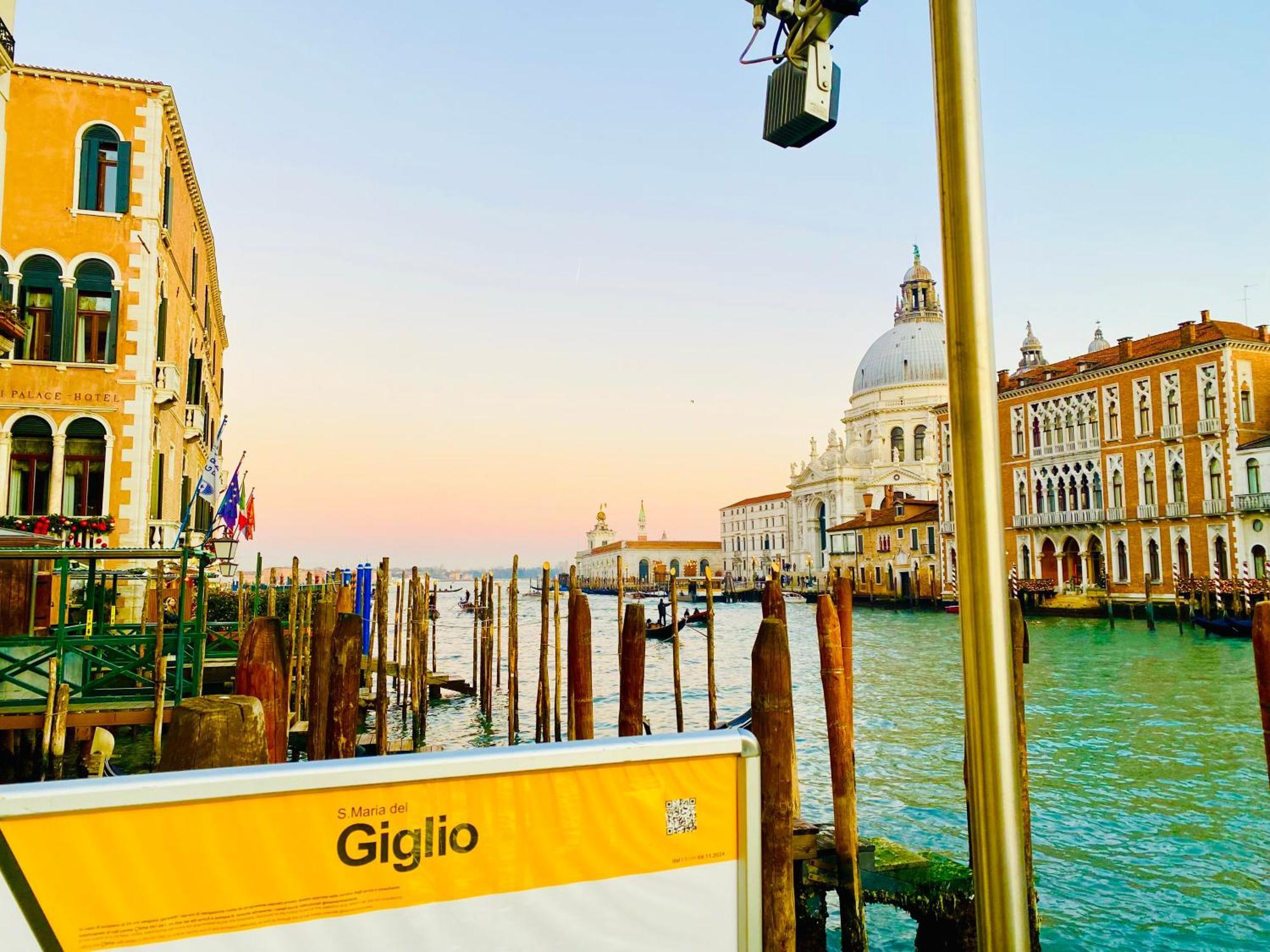 Venice Palace Luxury Suites エクステリア 写真